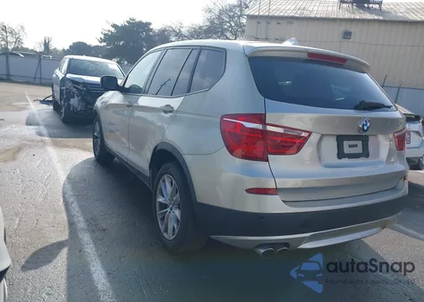 2014 BMW X3 xDrive28I z USA, uszkodzony, nr VIN 5UXWX9C53E0D10928